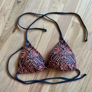 xhilaration | tribal bikini top | MEDIUM